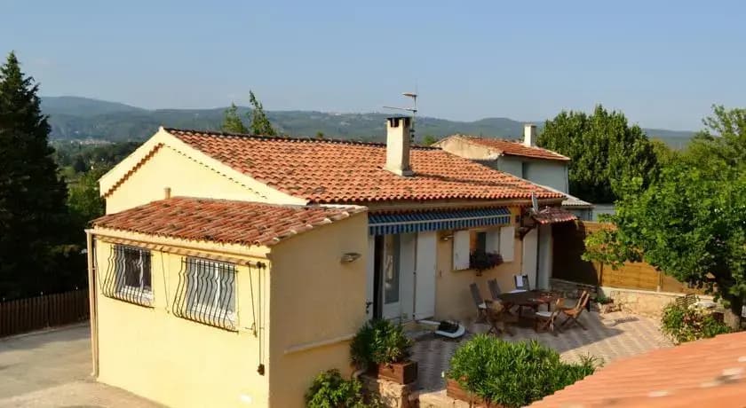 Bed And Breakfast "Les Cigales" - Photo 1
