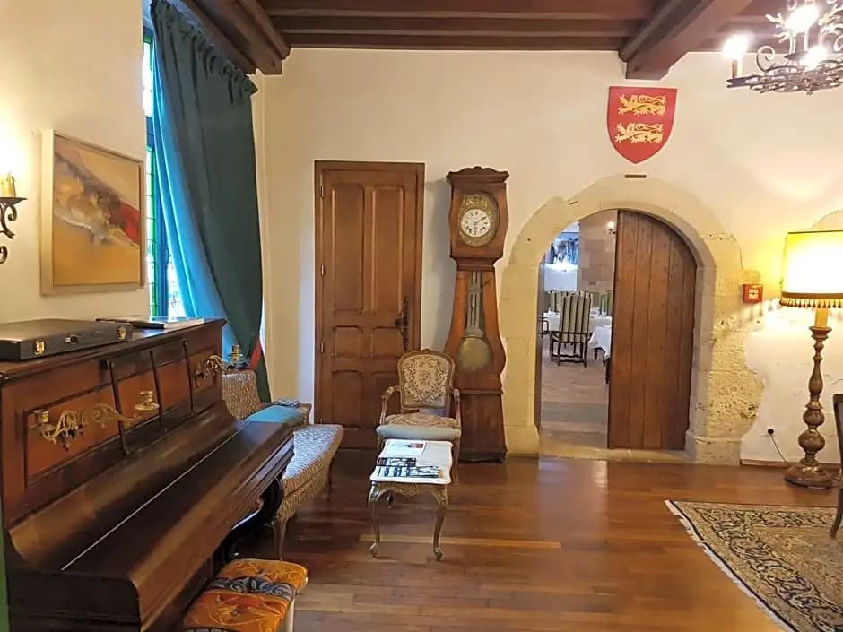 Le Chateau de Bricquebec - Photo 2