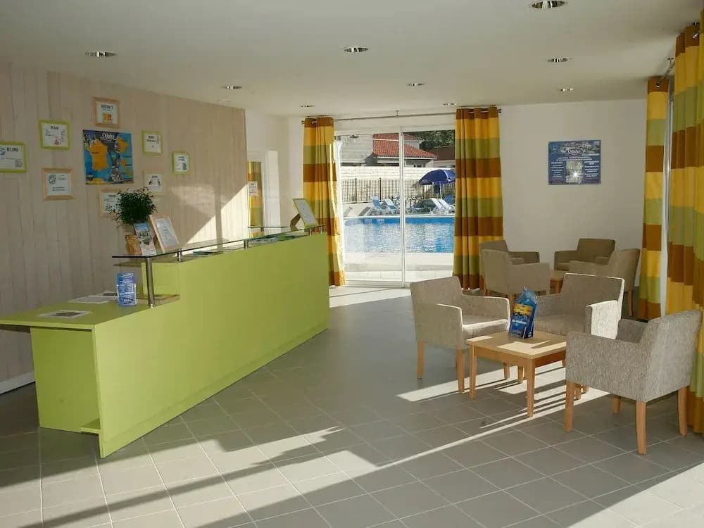 Apartment in France Near the Beach - Miniature 7