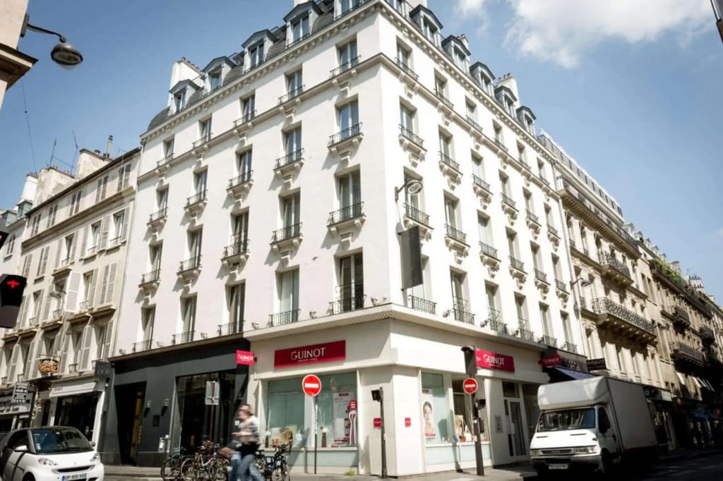 Hôtel du Triangle d'Or - Photo 1