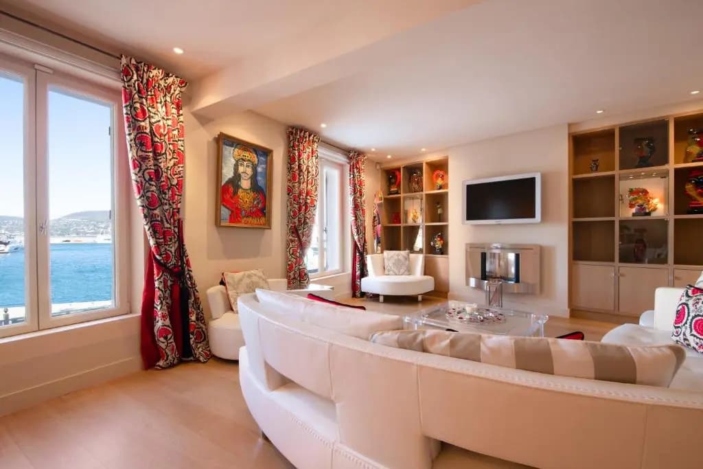 RARE! Appartement, 100m2, Climatisé - Port de Saint-Tropez - Photo 2
