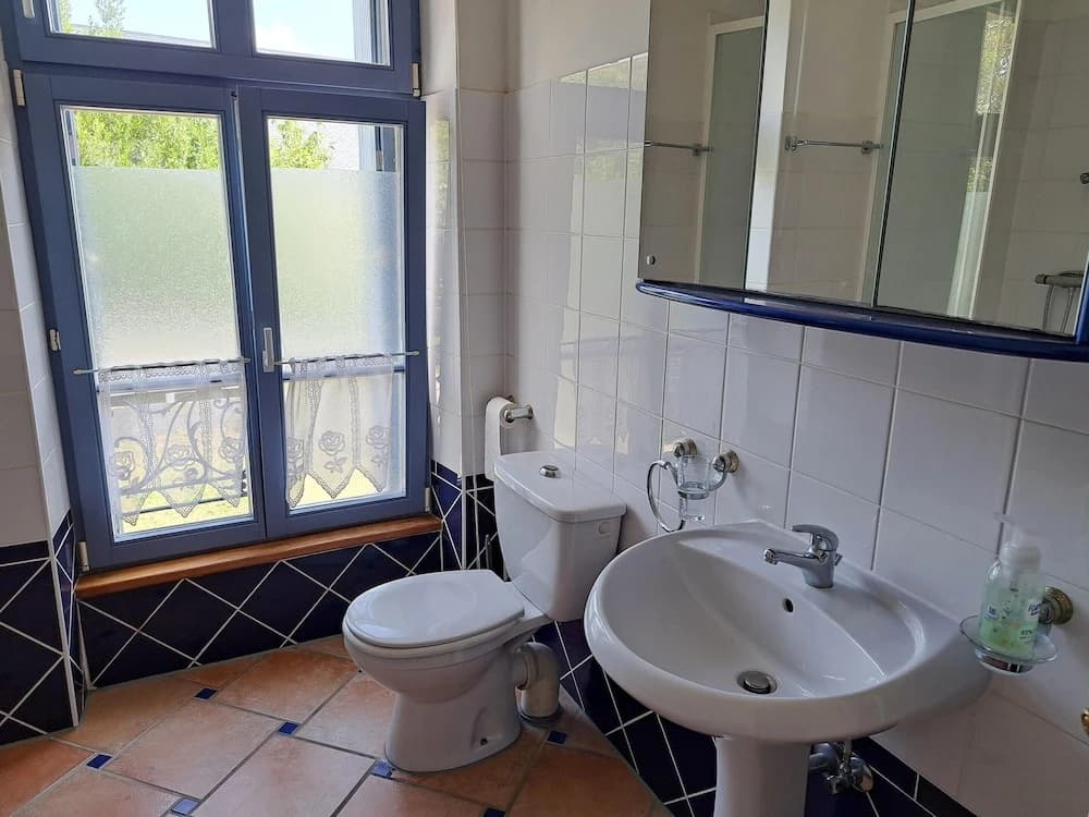 Sea View Apartment in Le Pouldu - Miniature 6