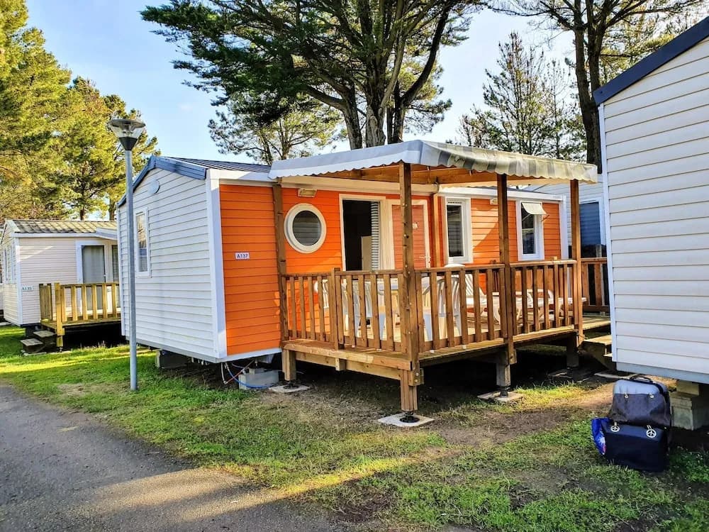 Bungalow with 3 Bedrooms in Saint-Jean-De-Monts, with Pool Access And Furnished Garden - 2 Km From the Beach - Miniature 8
