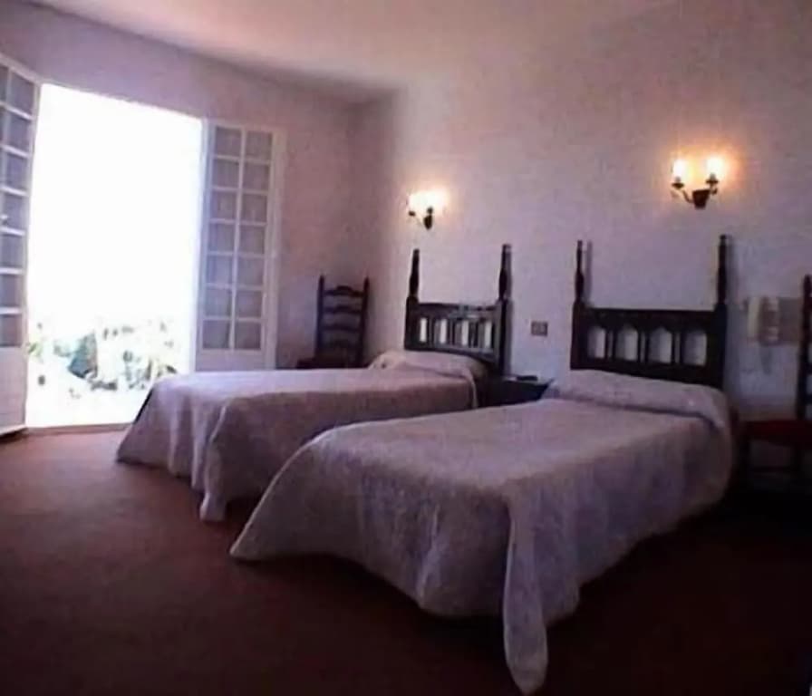 Hôtel Le Belvédère - Photo 3