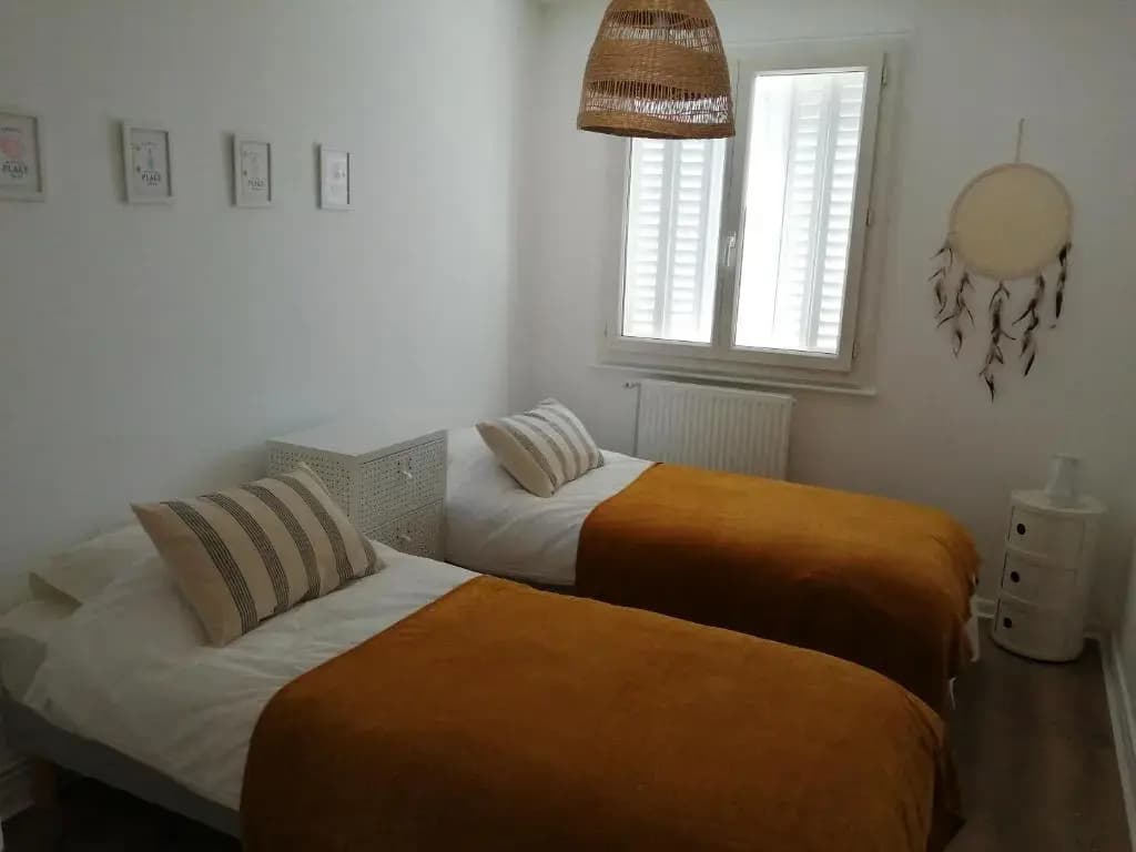 Appartement à 300 m du lac et des commerces - Photo 2