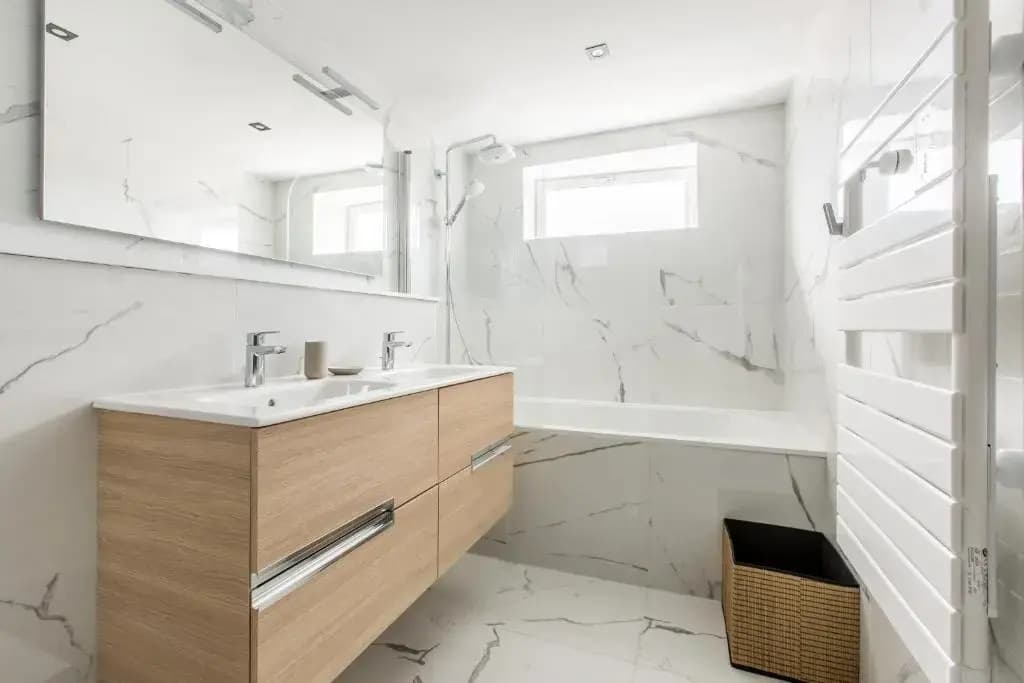 Appartement spacieux et moderne 4 chambres à 5mn à pieds République - Miniature 8