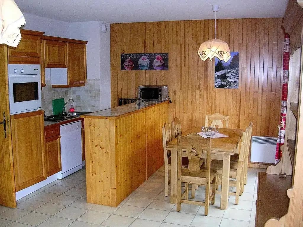 Résidence Le Roselin - 4 Pièces pour 8 Personnes 193296 - Photo 3