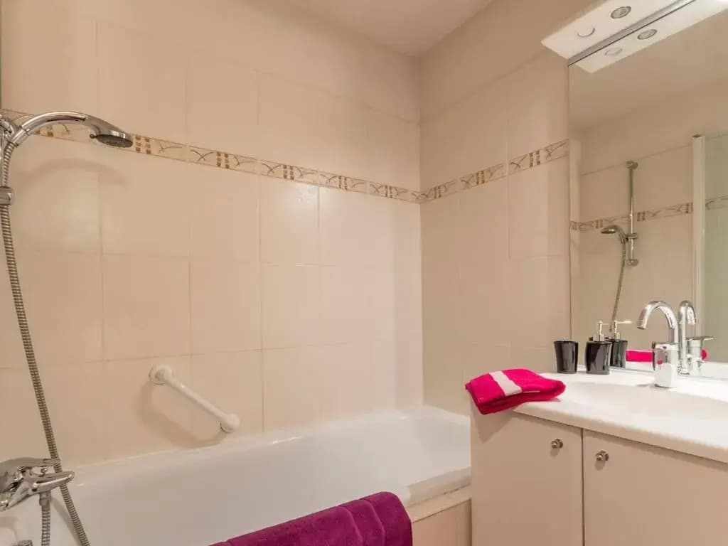 Appartement Serre Chevalier, 1 pièce, 4 personnes - FR-1-330F-62 - Miniature 7