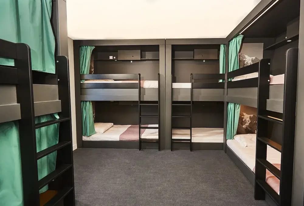 The People Hostel - Photo 3