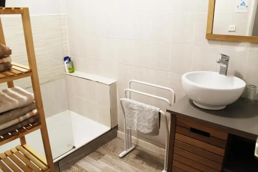 Magnifique appartement proche centre Collioure - Miniature 7