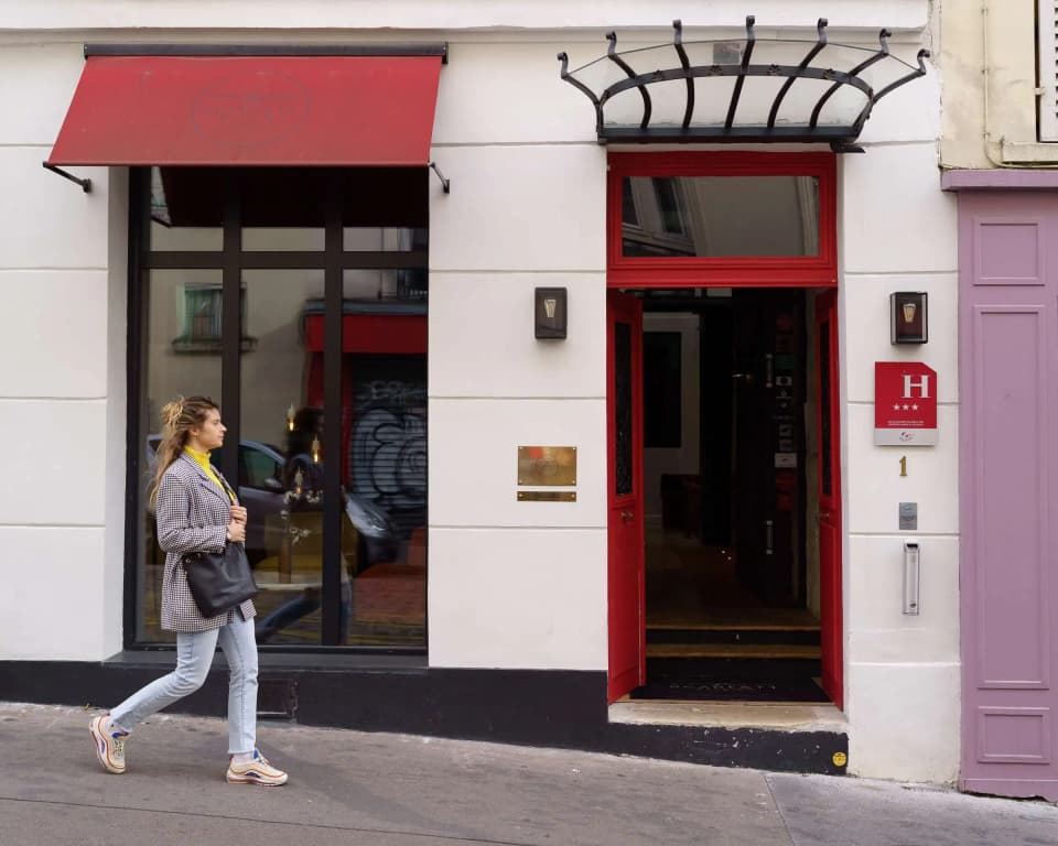 Hôtel Scarlett - Photo 1