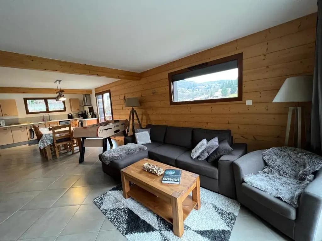 Chalet Casa de Monzel with 6-Person Jacuzzi & Panoramic View - Photo 4