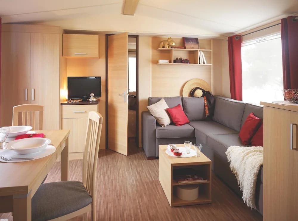 Les Pierres Couchées - Photo 2