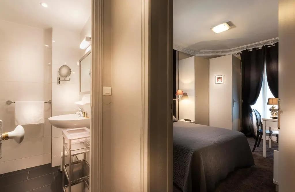 Hôtel Donjon Vincennes - Photo 2
