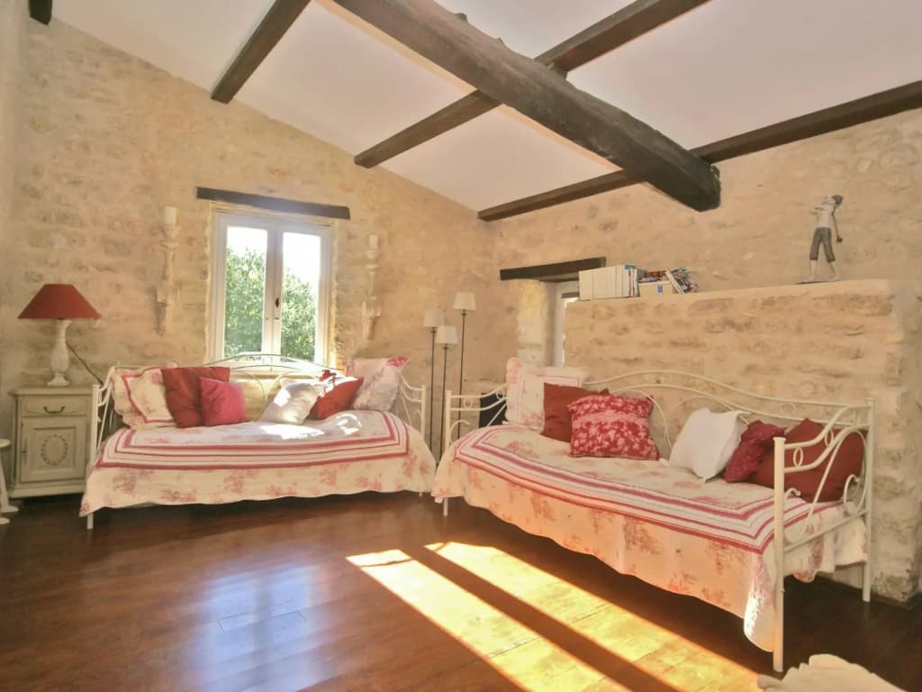 Splendid Villa in Viens With Swimming Pool - Photo 4