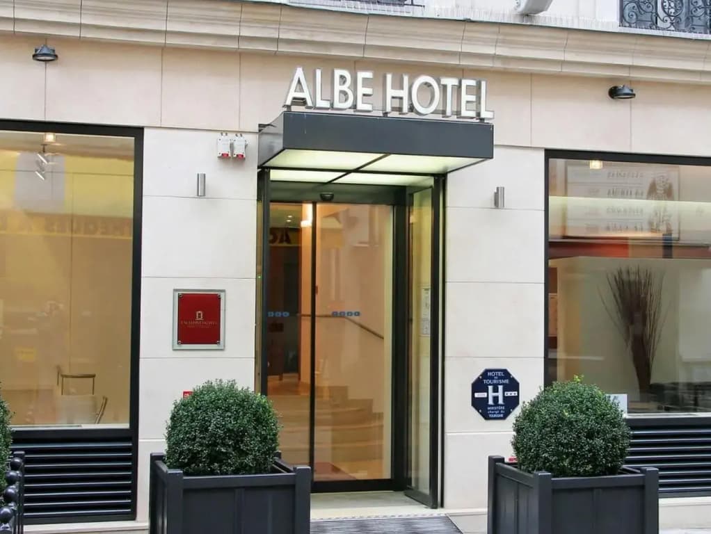 Albe Hôtel Saint-Michel - Photo 1