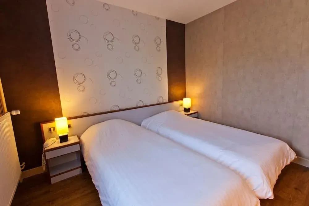 Citotel Du Circuit - Photo 5
