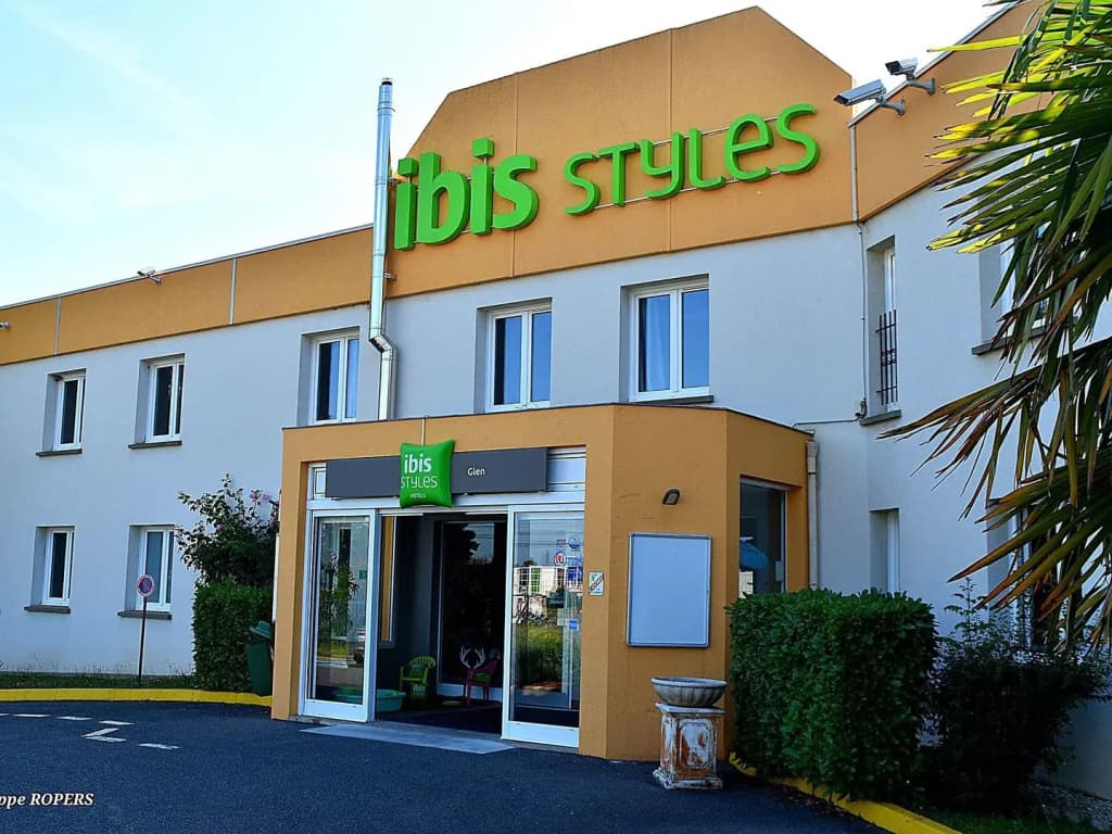 Ibis Styles Gien - Photo 1