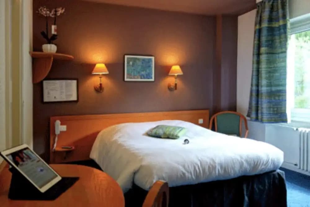 Hotel Restaurant Aux Bruyères - Photo 3