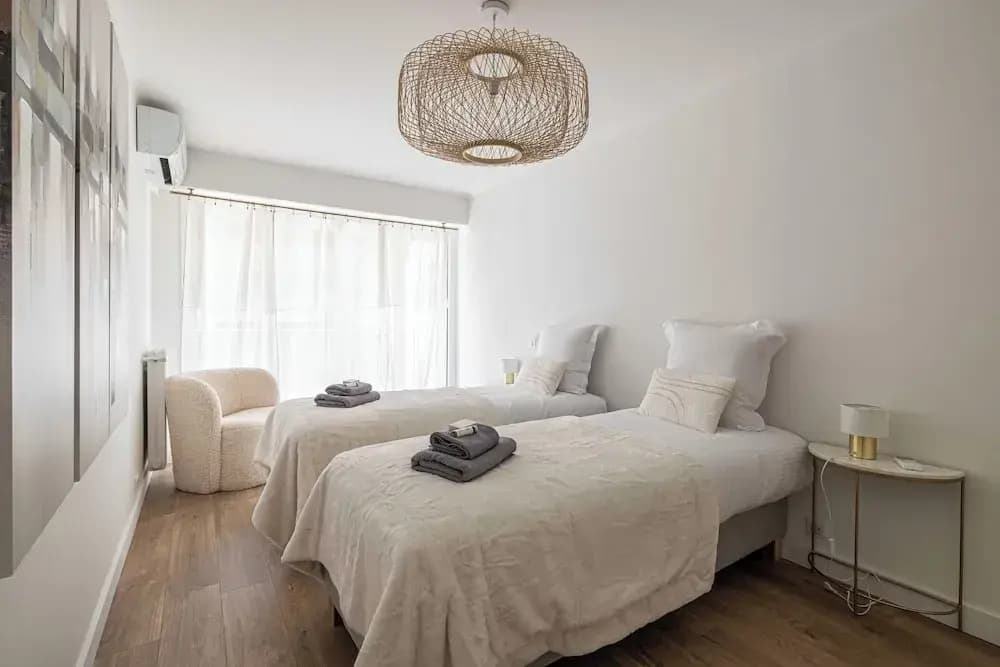 Magnificent 3room Apartment Quiet Balcony - Photo 3