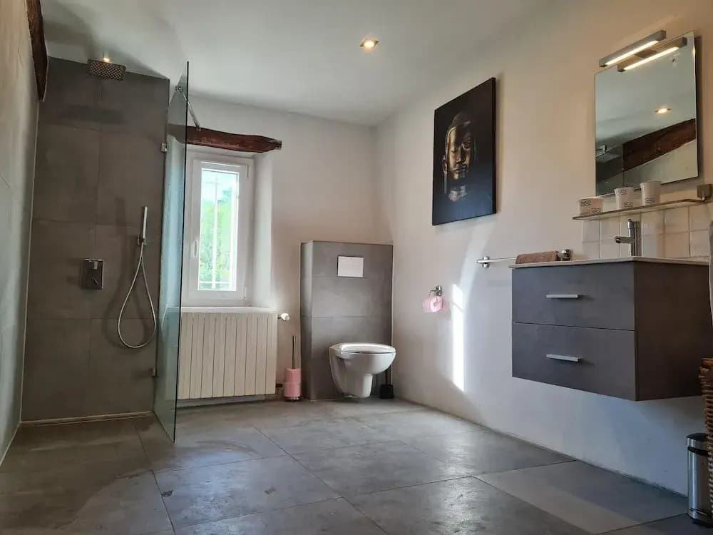 Beautiful Detached Villa With Pool - Miniature 6