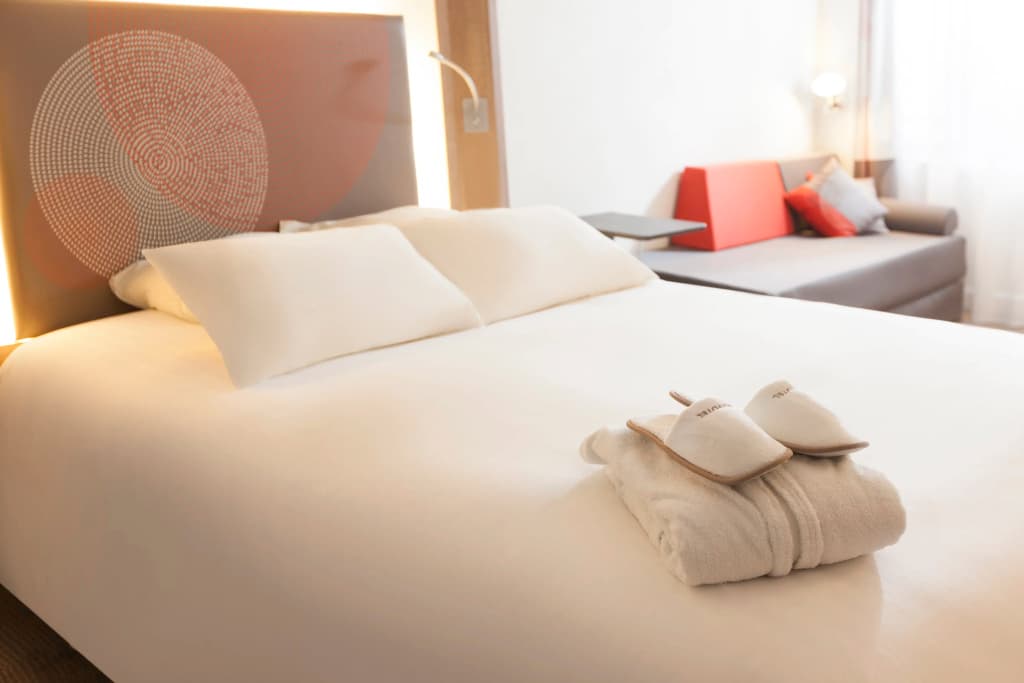 Novotel Paris La Défense Esplanade - Photo 3