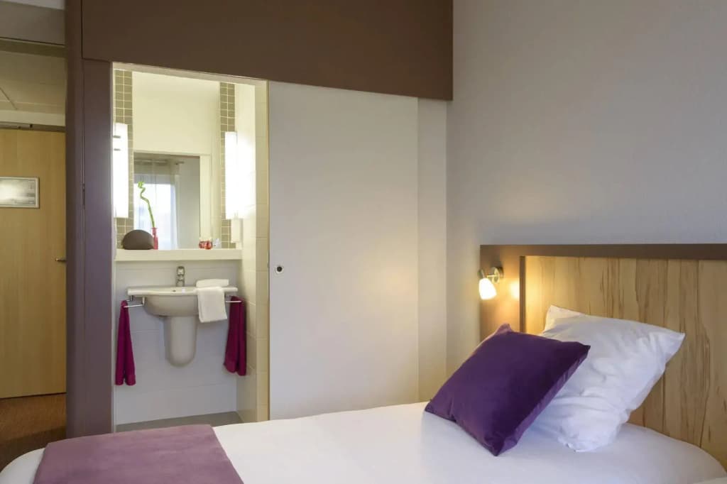 Brit Hotel Reims Croix Blandin - Photo 5