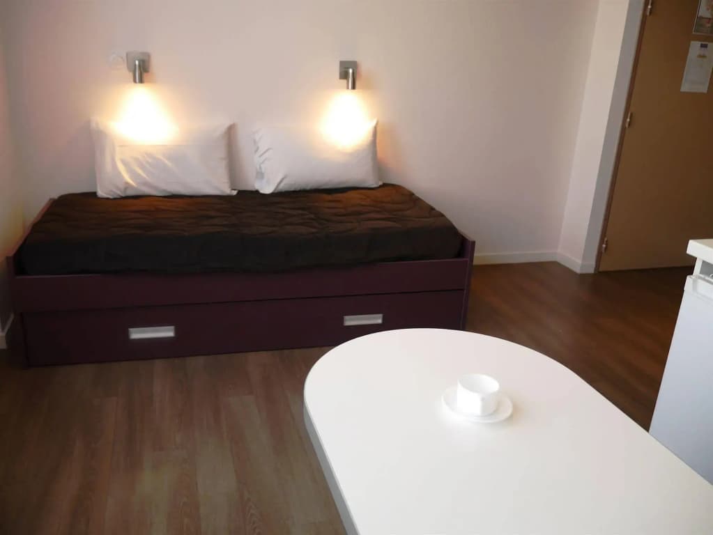 Montempô Apparthôtel Lyon Sud - Photo 3