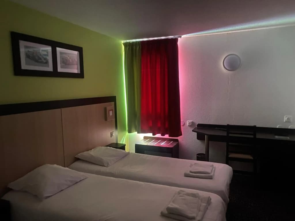 Enzo Hotels Pont à Mousson - Photo 3