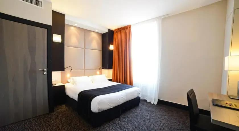 Best Western Le Grand Hotel - Photo 2