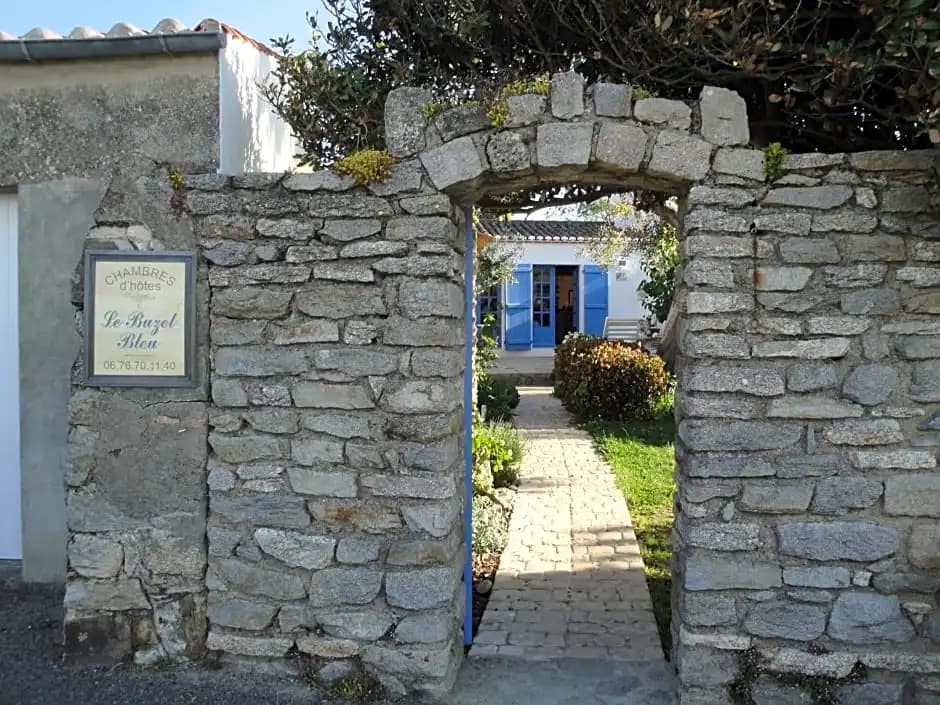 Le Buzet Bleu Bed & Breakfast - Photo 1