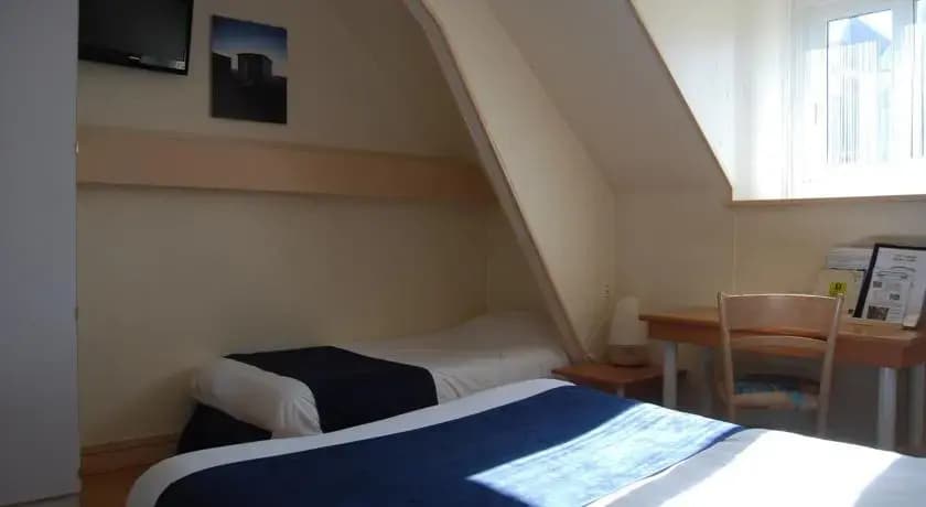 Logis Hôtel Le Bretagne - Photo 4