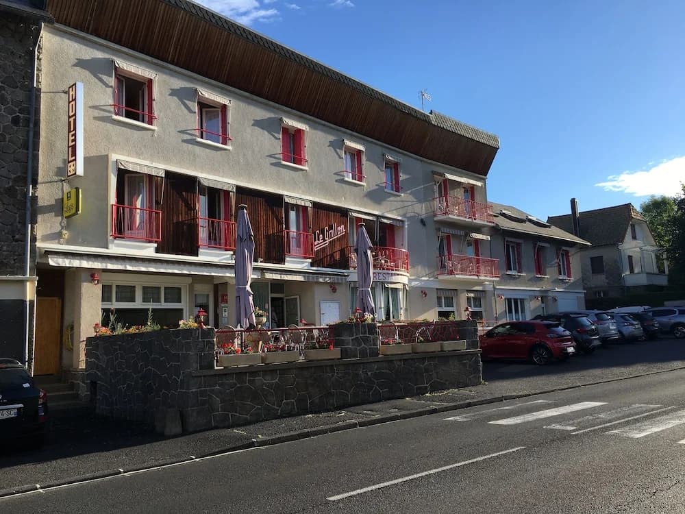 Le Grillon - Photo 1