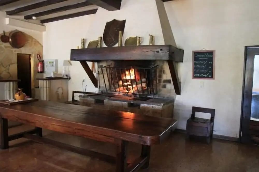 Hostellerie du Lac - Photo 3
