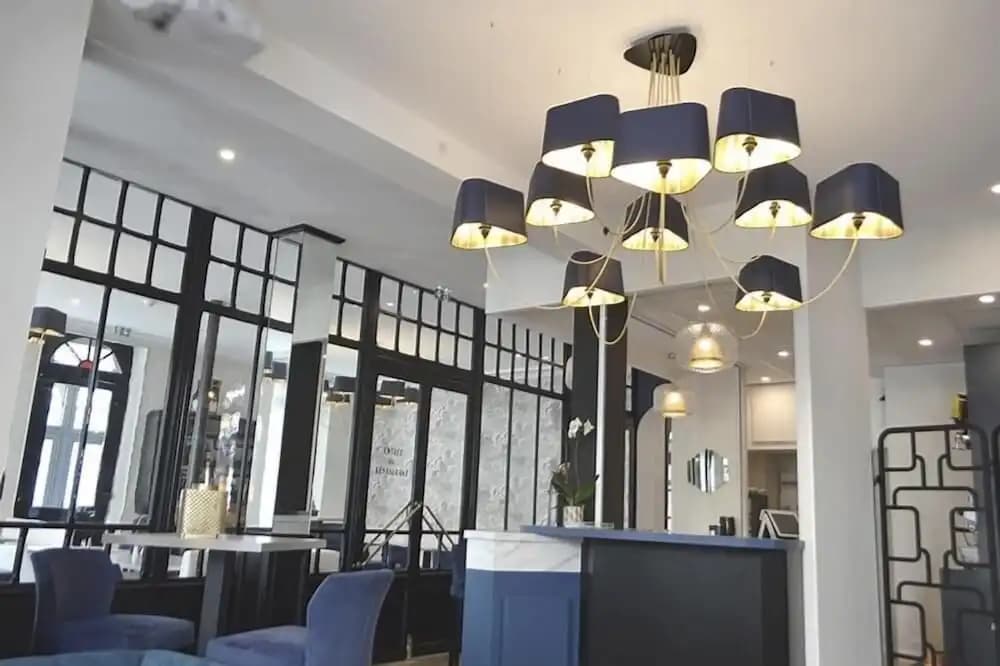 Hôtel de Londres - Photo 2
