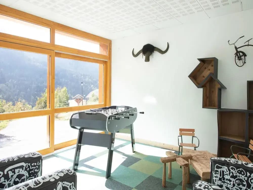 Apartment in Serre Chevalier Ski Resort - Miniature 8