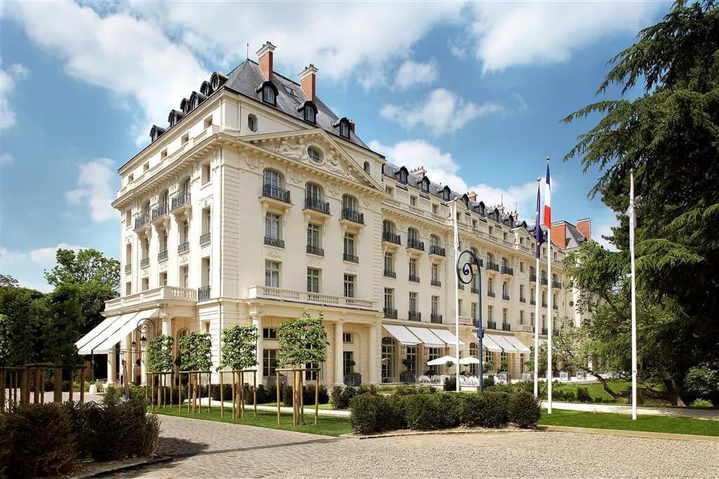 Waldorf Astoria Versailles - Trianon Palace - Photo 1