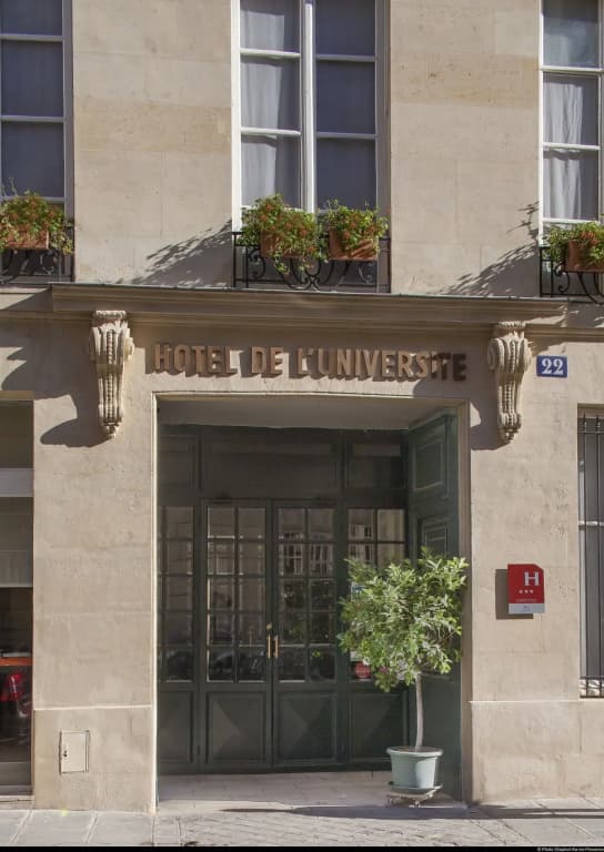 Hotel De L'Universite - Photo 1