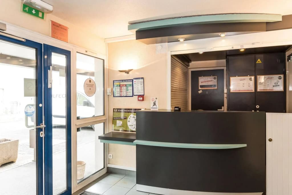 B&B HOTEL Metz Augny - Photo 2