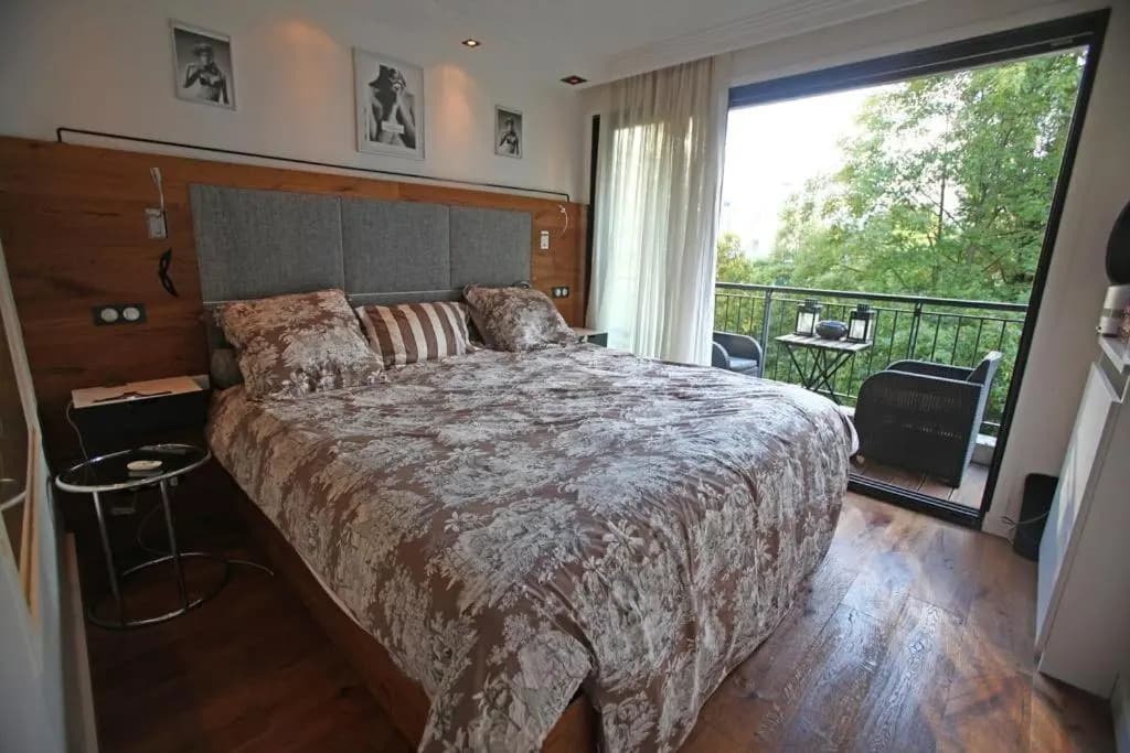 George Apartment in Neuilly - Photo 1