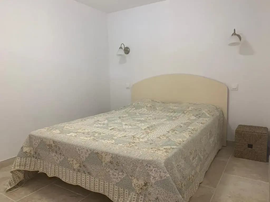 T2 40m2 + jardin à 10min à pied des plages - Photo 3