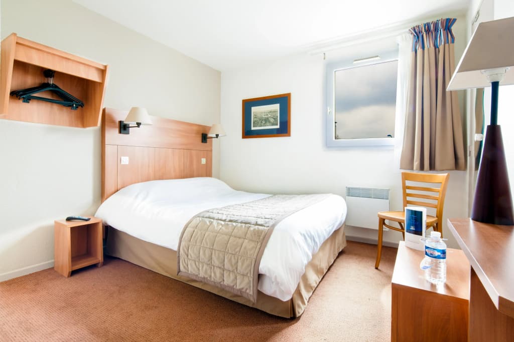 Sure Hotel by Best Western Calais Coquelles Tunnel s/ Manche - Photo 2