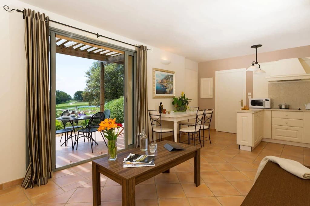 Madame Vacances Résidence Provence Country Club - Photo 1