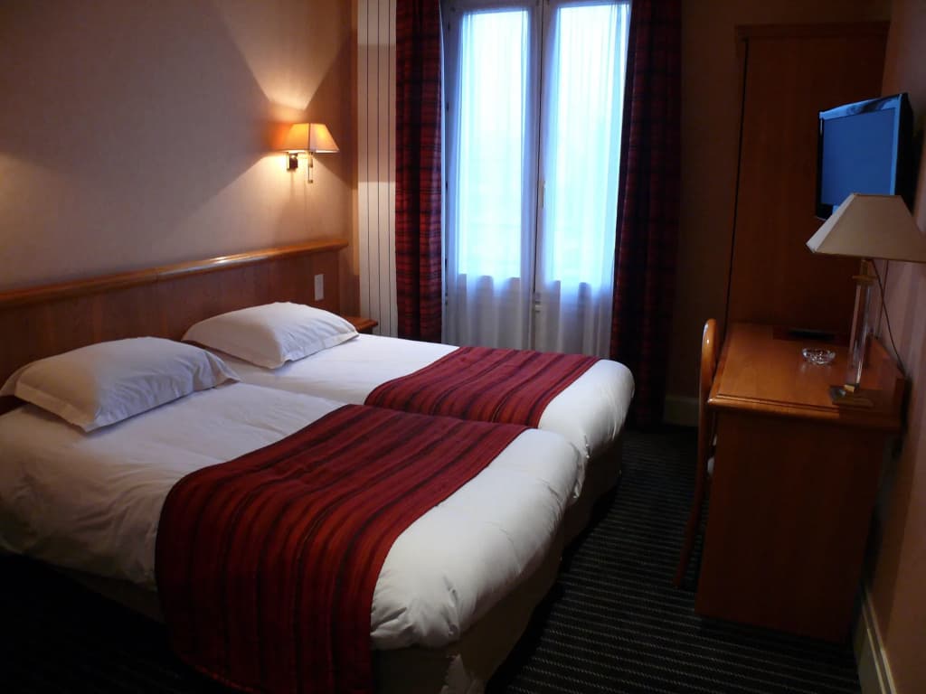 Brit Hotel Le Royal - Troyes - Photo 5