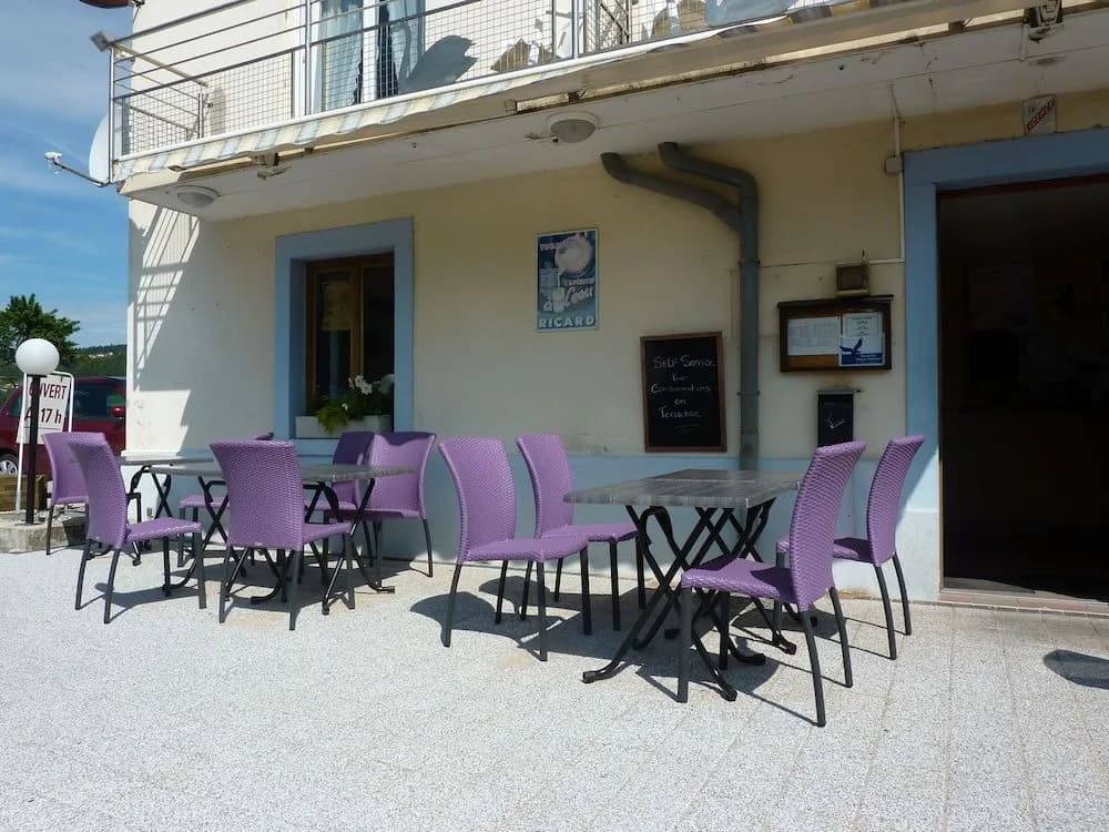 Hotel Restaurant Les Cygnes - Miniature 8