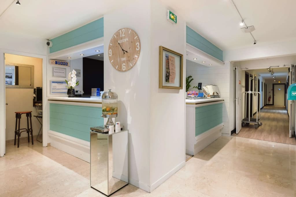 Best Western Hotel Mediterranee Menton - Photo 2