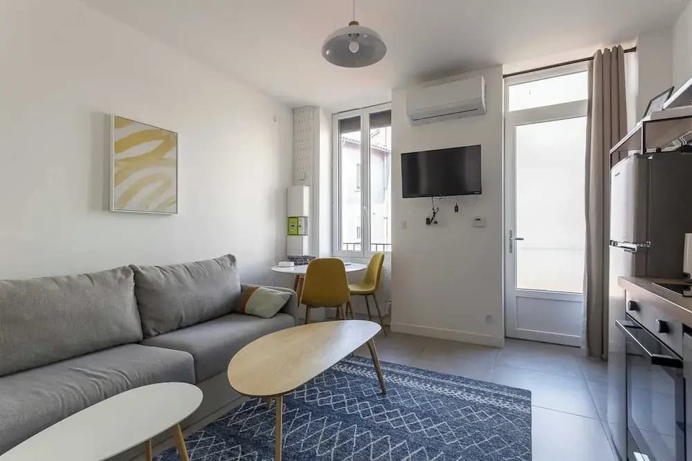 Dify Wilson - Villeurbanne - Miniature 6