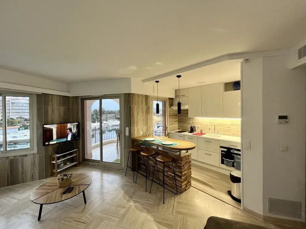 Studio moderne - Port de Mandelieu - Proche Mer - - Photo 5
