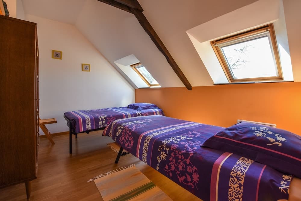 Cozy Garden Villa in Bonnemain - Photo 3