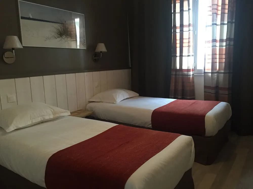 Lux Hotel - Miniature 6